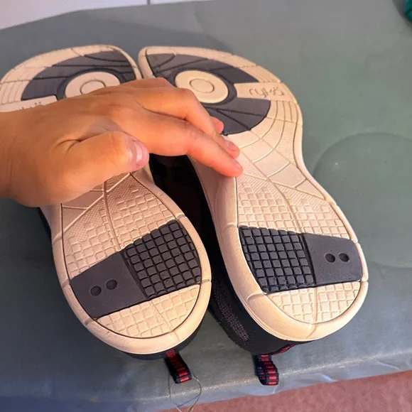 Ryka Women’s Navy Athletic Shoes - Picture 7 of 9